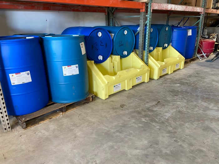 55 gallon orenda drums, pool chemical storage, how to store chemicals, chemical spill containment, spill containers, 55 gal spill