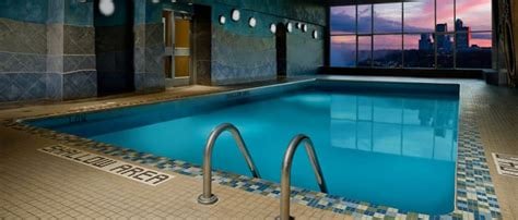 indoor hotel pool, Sheraton Niagara Falls, hotel natatorium